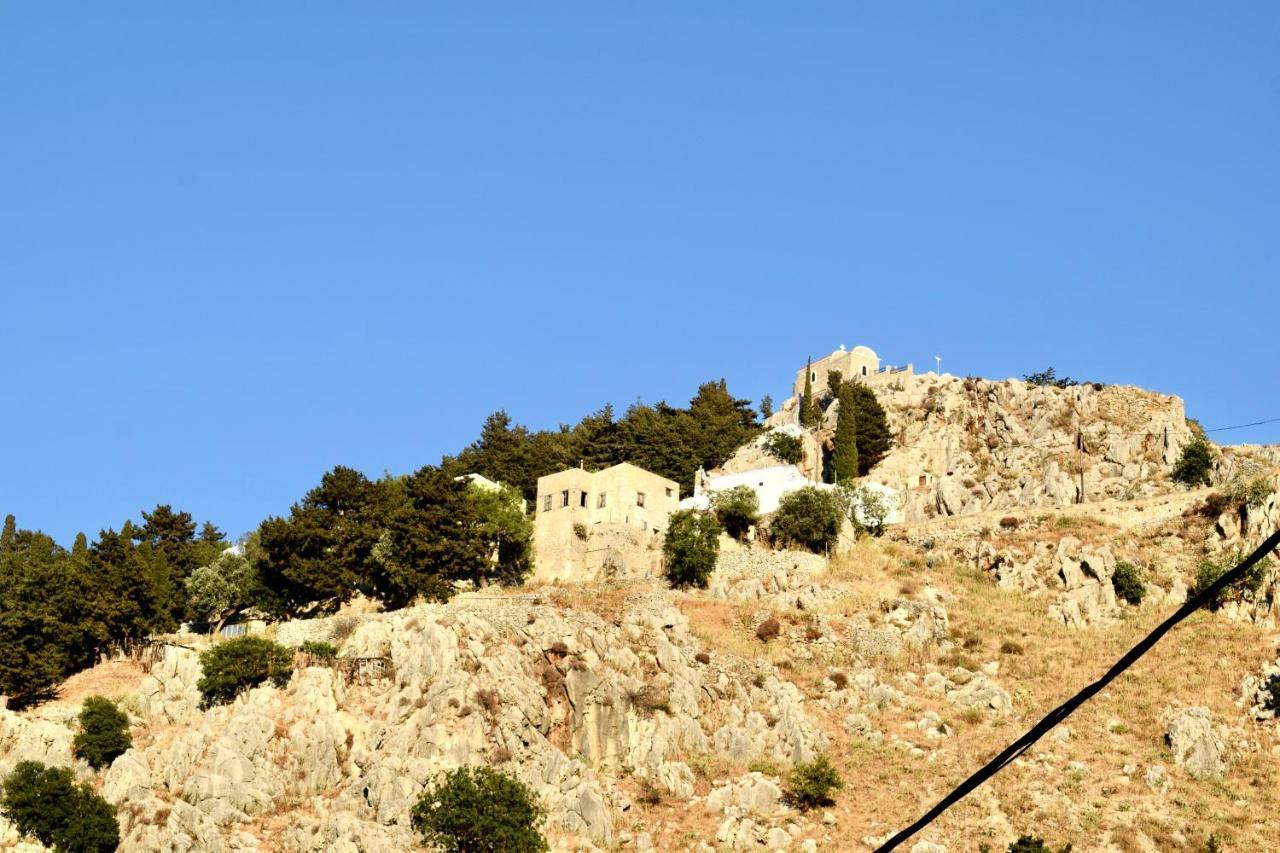 Κουλουντρη Villa Simi Eksteriør billede