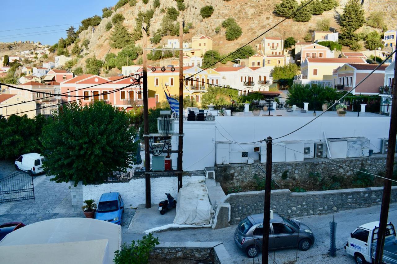 Κουλουντρη Villa Simi Eksteriør billede
